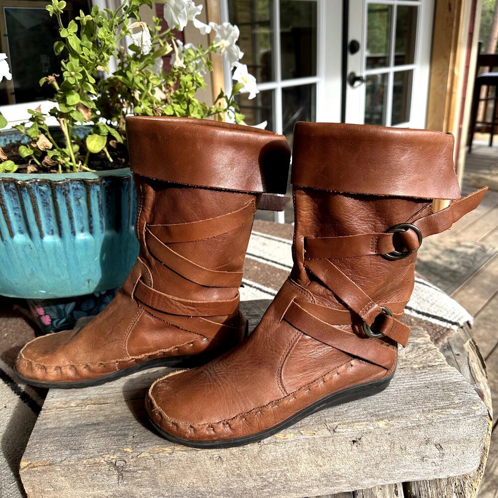 Via Uno Leather Moccasin Boots Womens SZ 5/36 Brazil Handcrafted Boho Minimalist